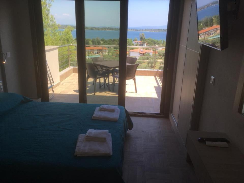 Thealos Rooms Vourvourou Exterior foto